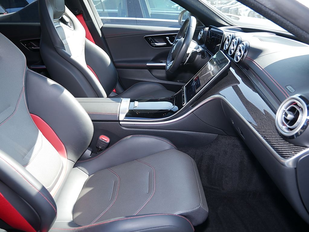 Mercedes-Benz C 43 AMG 2026 г. Белый, пробег 51990 км