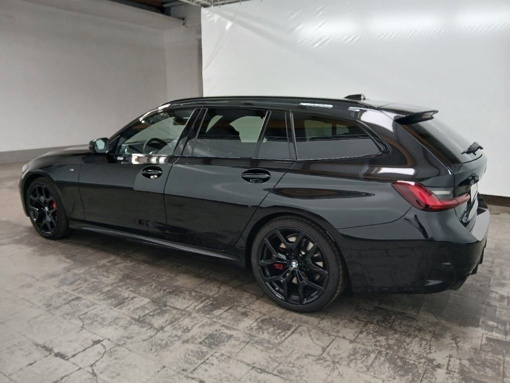 BMW 320 2025 г. Чёрный, пробег 46000 км