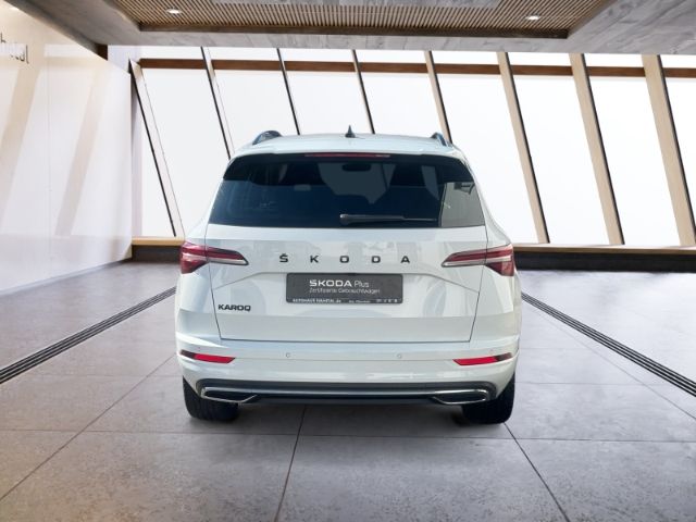 Skoda Karoq 2022 г. Белый, пробег 47850 км