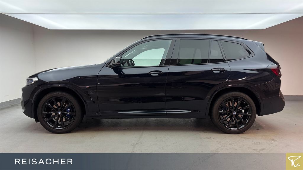 BMW X3 M40 2023 г. Чёрный, пробег 48375 км
