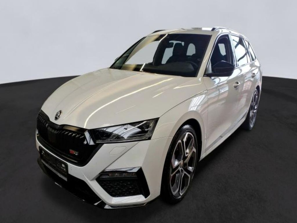 Skoda Octavia 2022 г. Белый, пробег 41356 км