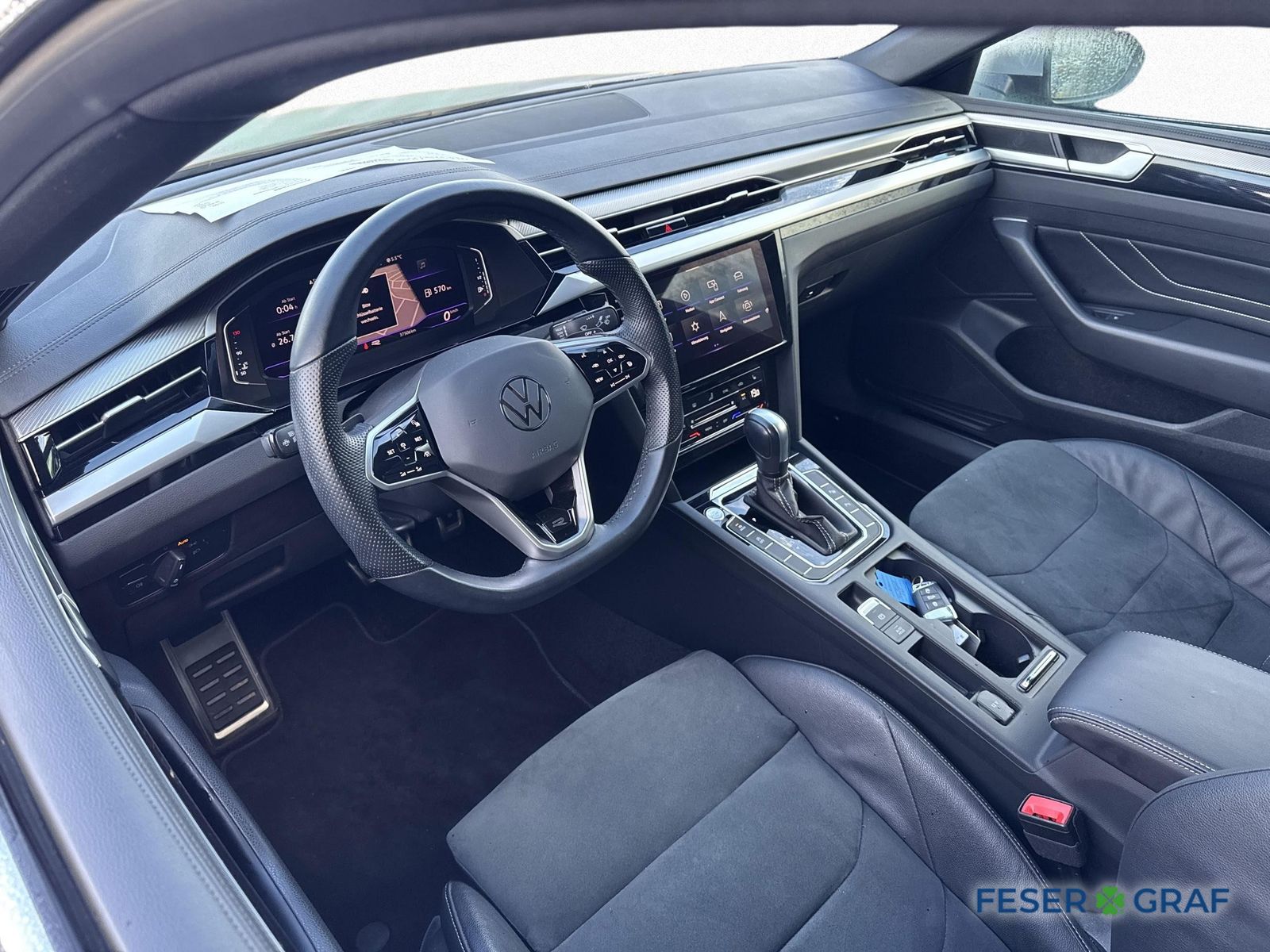 Volkswagen Arteon 2023 г. Серый, пробег 37600 км