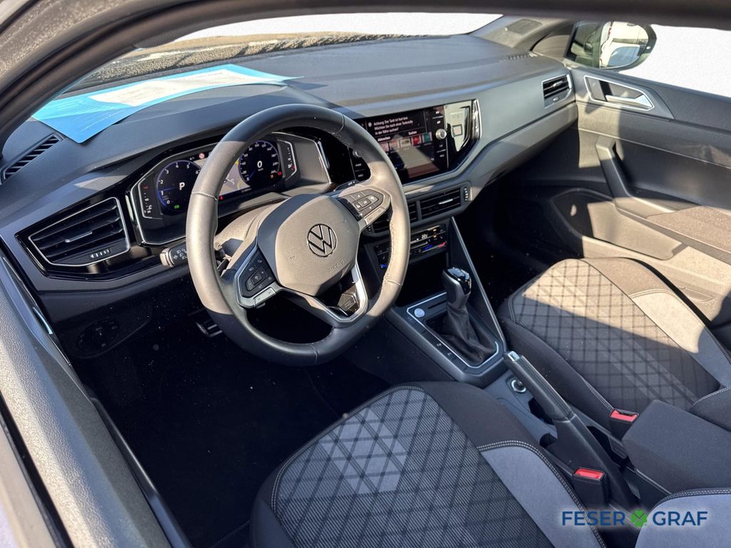 Volkswagen Taigo 2024 г. Серый, пробег 22450 км
