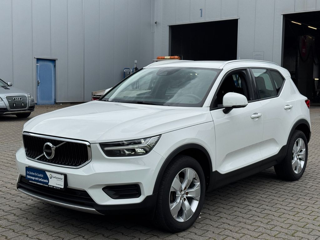 Volvo XC40 2021 г. Белый, пробег 51120 км