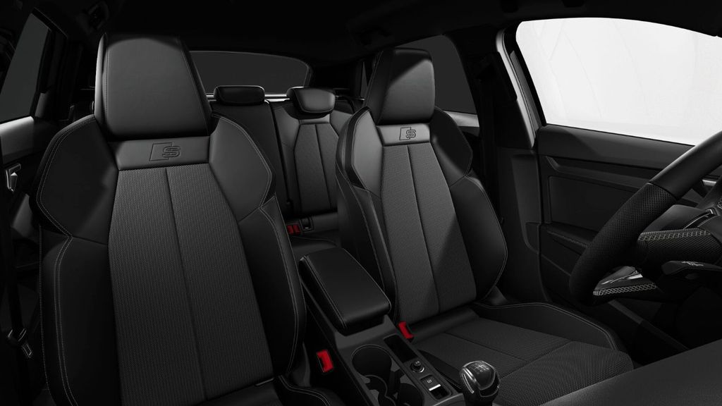 Audi A3 2022 г. Чёрный, пробег 59523 км
