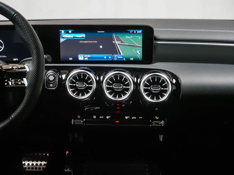 Mercedes-Benz CLA 220 2025 г. Серый, пробег 22105 км