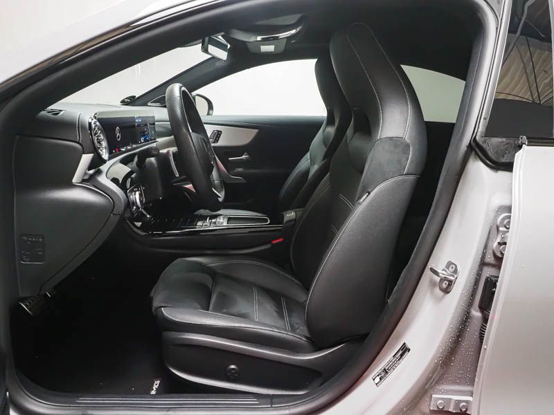 Mercedes-Benz CLA 220 2025 г. Серый, пробег 22105 км
