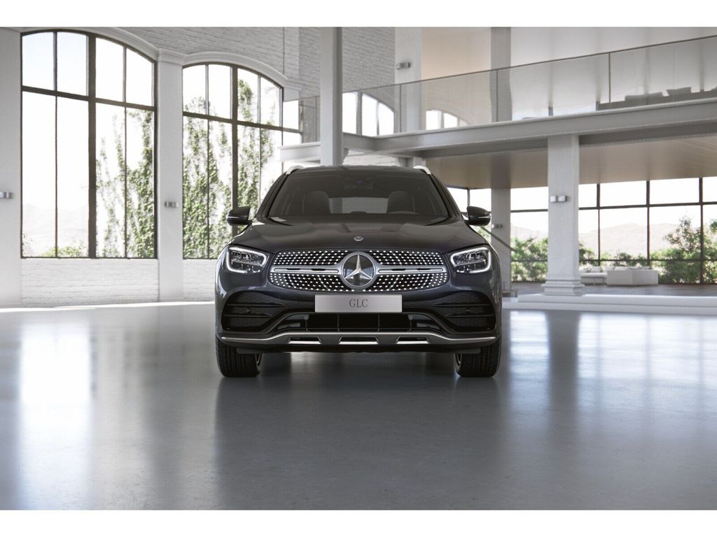 Mercedes-Benz GLC 400 2022 г. Серый, пробег 45923 км