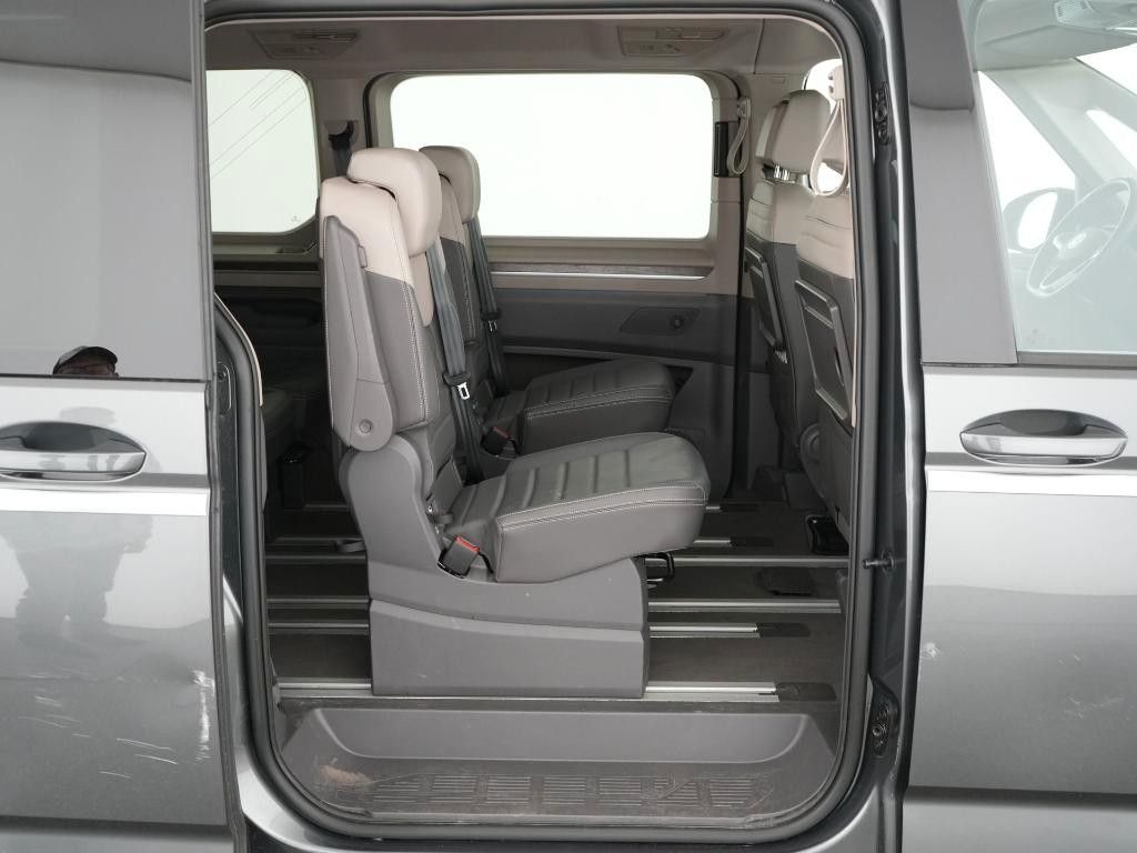 Volkswagen T7 MULTIVAN 2025 г. Серый, пробег 21900 км