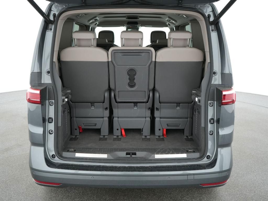 Volkswagen T7 MULTIVAN 2025 г. Серый, пробег 21900 км