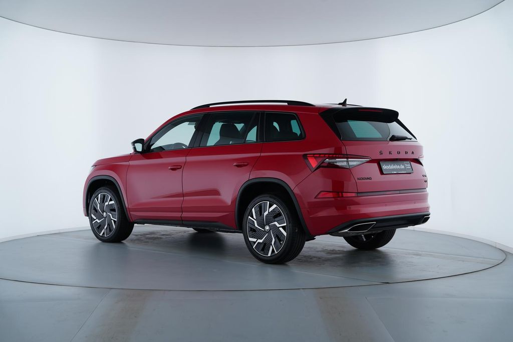 Skoda Kodiaq 2022 г. Красный, пробег 53896 км