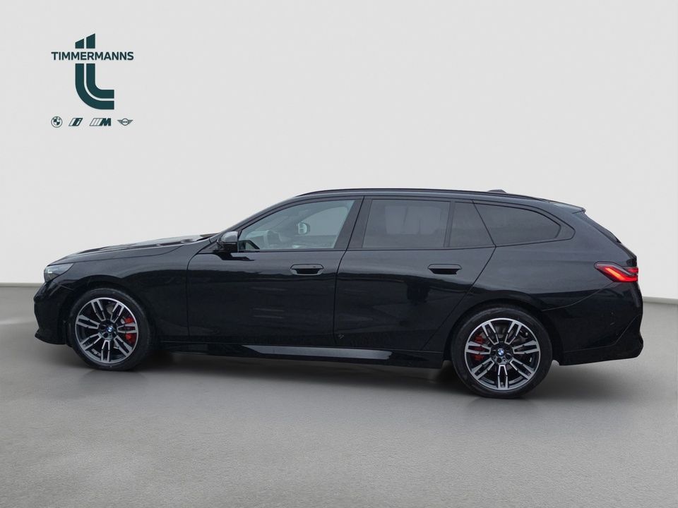 BMW 520 2026 г. Чёрный, пробег 20496 км