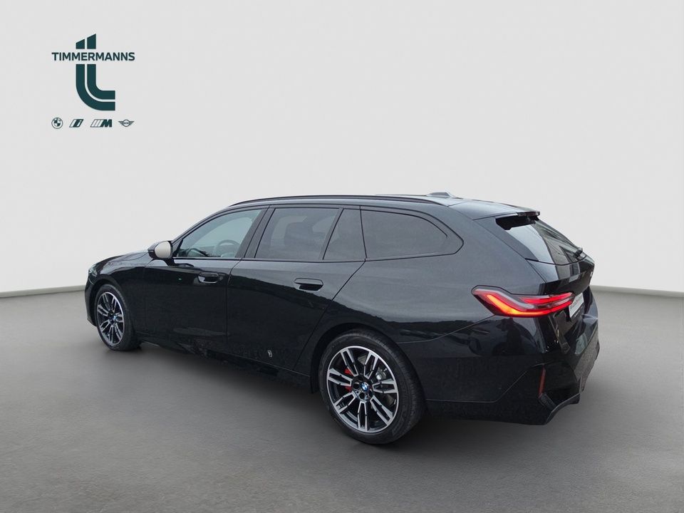 BMW 520 2026 г. Чёрный, пробег 20496 км