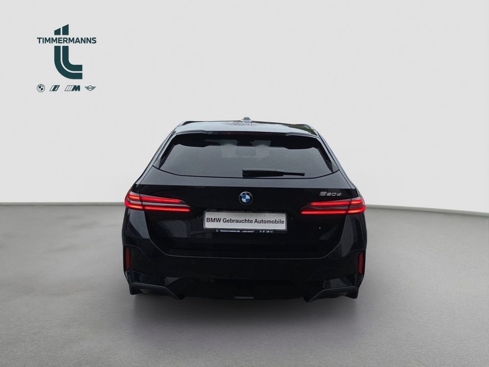 BMW 520 2026 г. Чёрный, пробег 20496 км