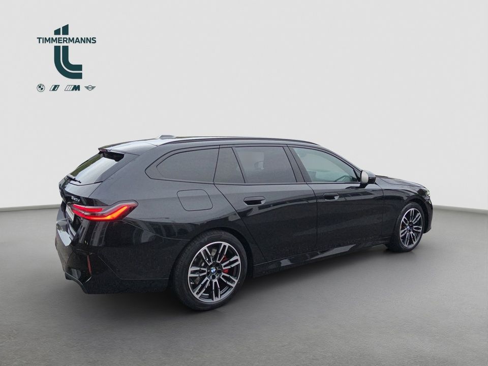 BMW 520 2026 г. Чёрный, пробег 20496 км