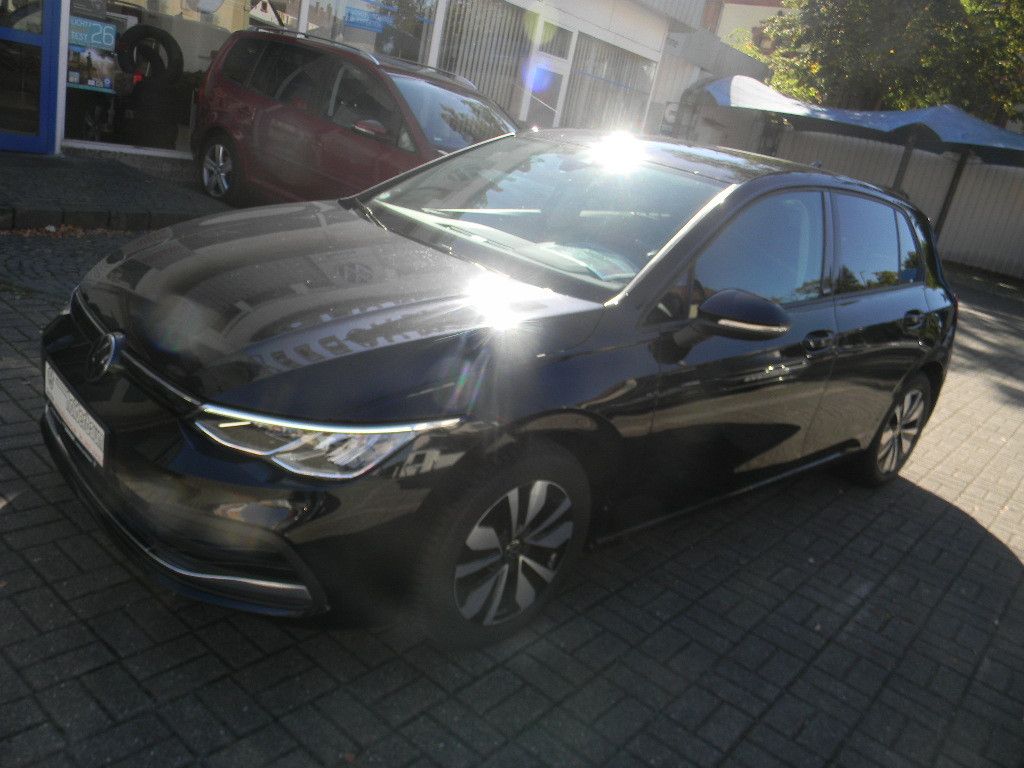 Volkswagen Golf 2023 г. Чёрный, пробег 34500 км