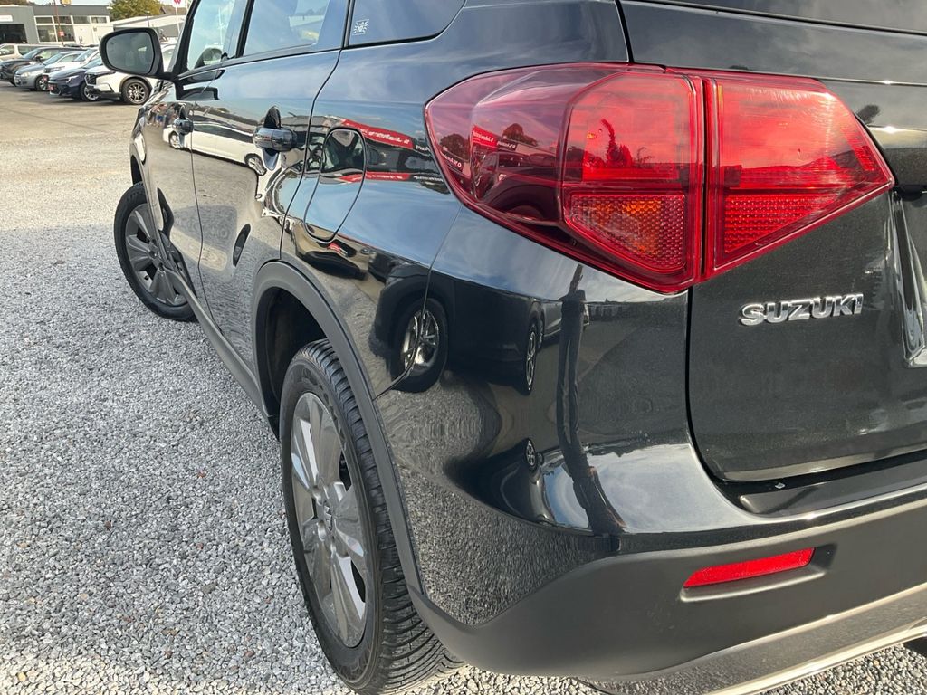 Suzuki Vitara 2021 г. Чёрный, пробег 28022 км
