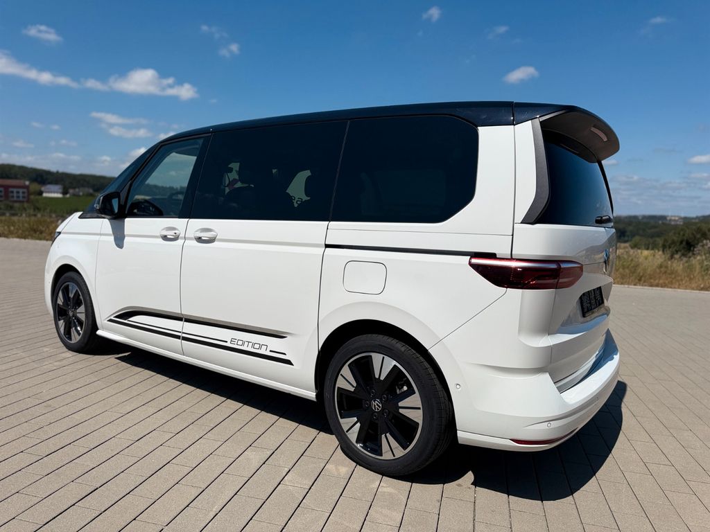 Volkswagen T7 MULTIVAN 2026 г. Белый, пробег 2900 км