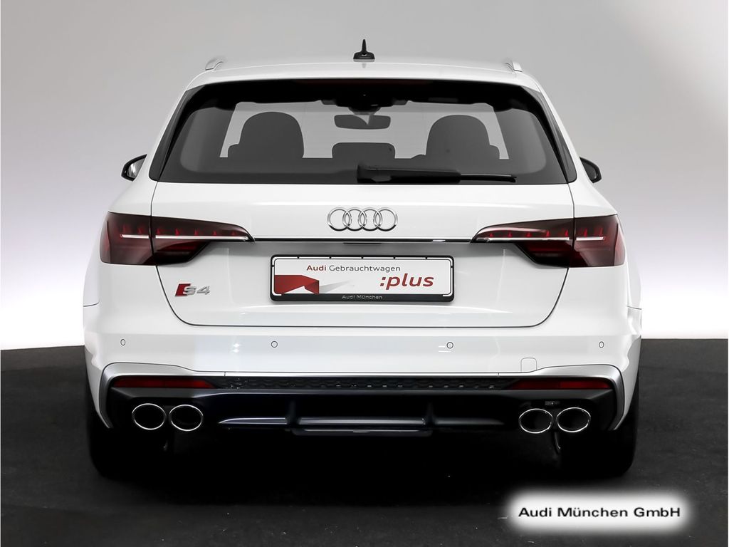Audi S4 2024 г. Белый, пробег 38295 км
