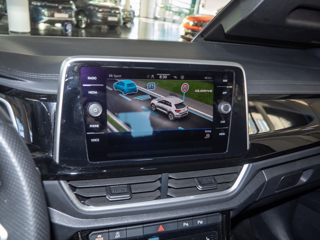 Volkswagen T-Roc 2023 г. Чёрный, пробег 40530 км