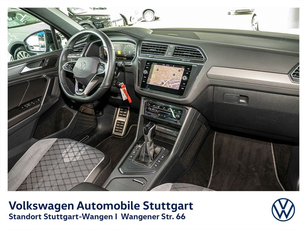 Volkswagen Tiguan 2023 г. Чёрный, пробег 40673 км