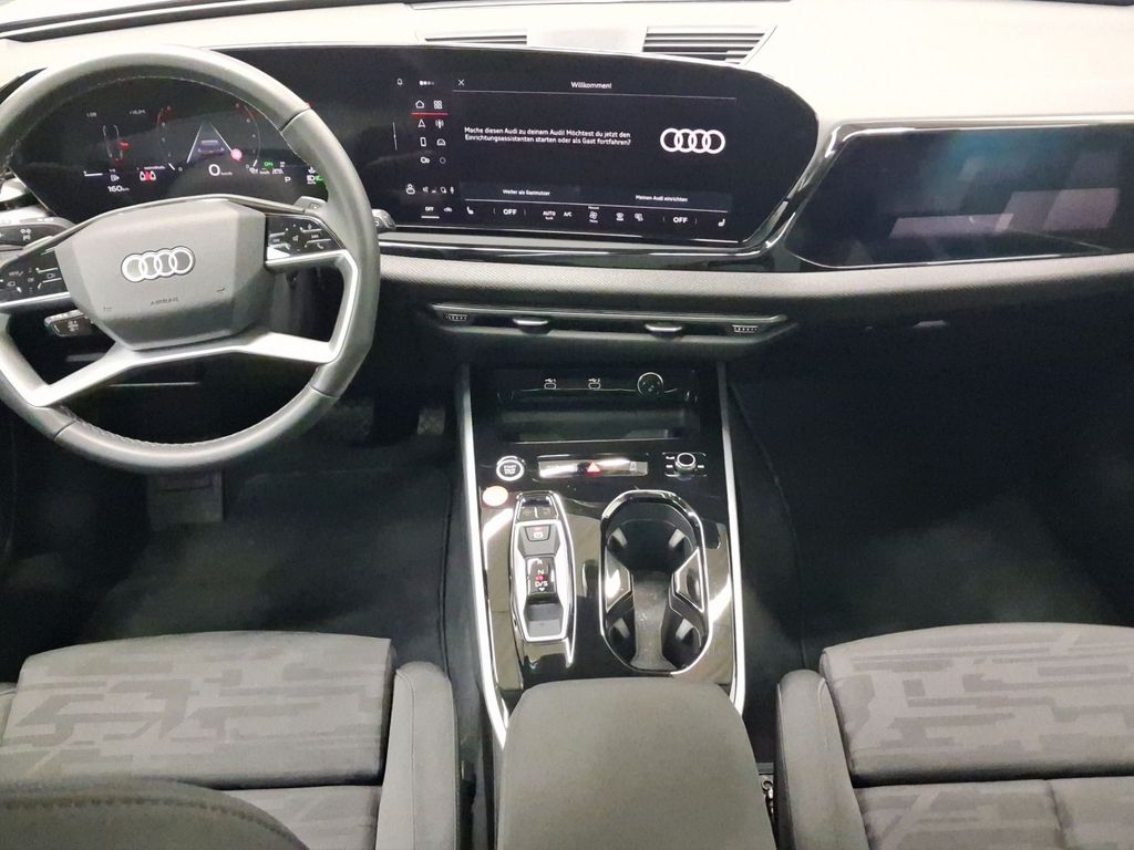 Audi A6 2025 г. Серебристый, пробег 24444 км