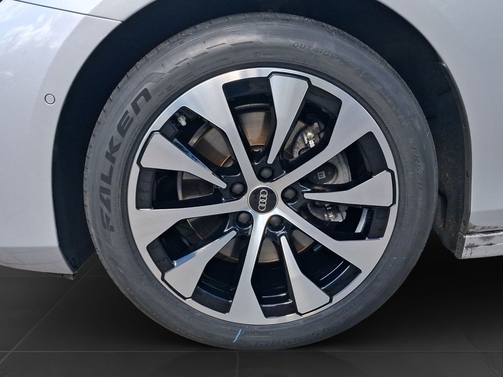 Audi A6 2025 г. Серебристый, пробег 24444 км