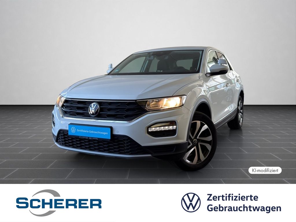 Volkswagen T-Roc 2022 г. Белый, пробег 43000 км