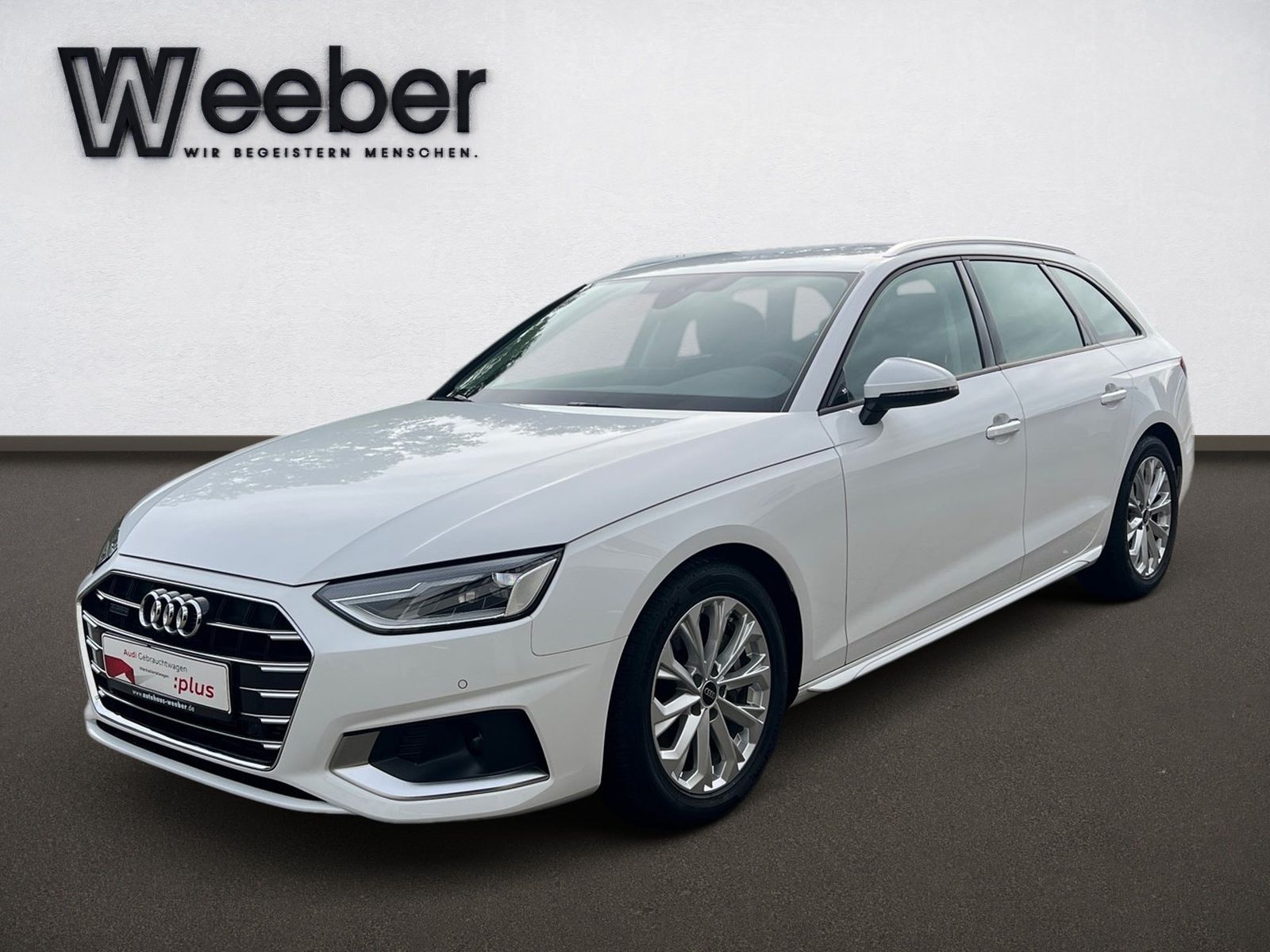 Audi A4 2023 г. Серый, пробег 26482 км