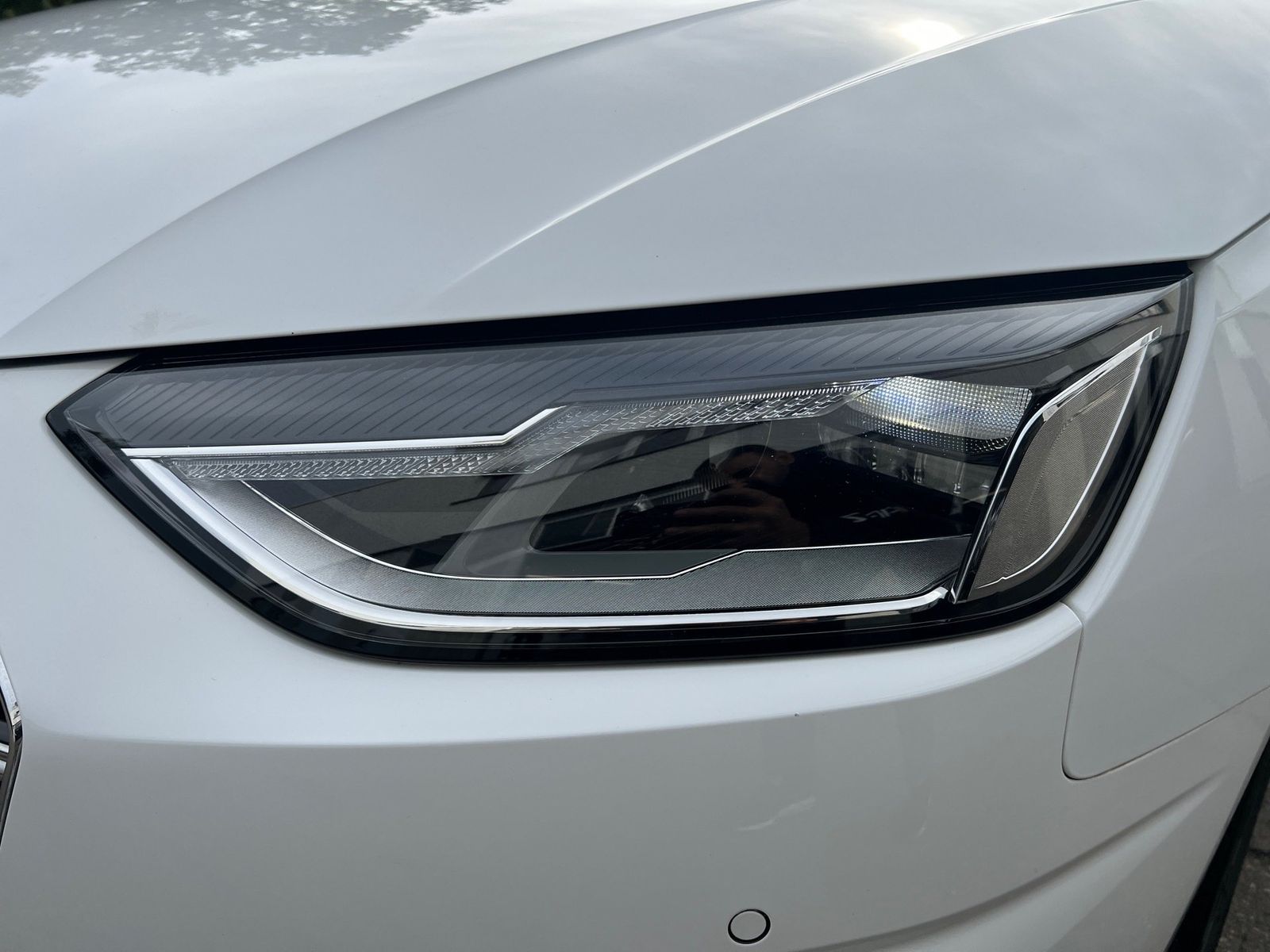 Audi A4 2023 г. Серый, пробег 26482 км