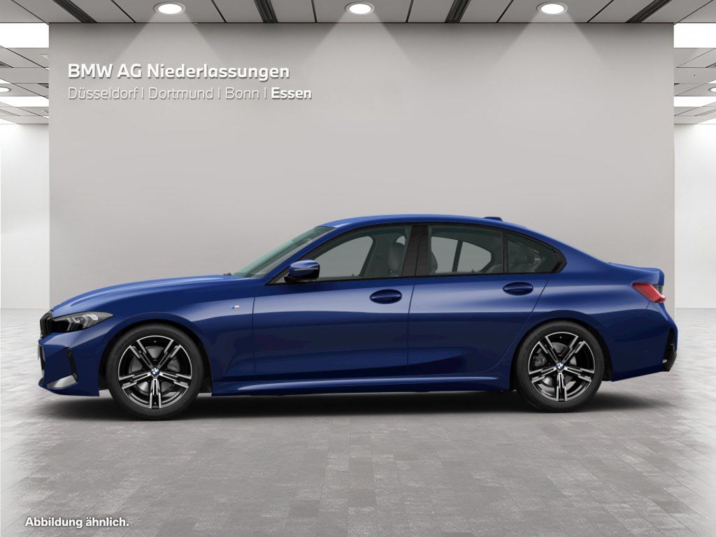 BMW 318 2023 г. Синий, пробег 36746 км