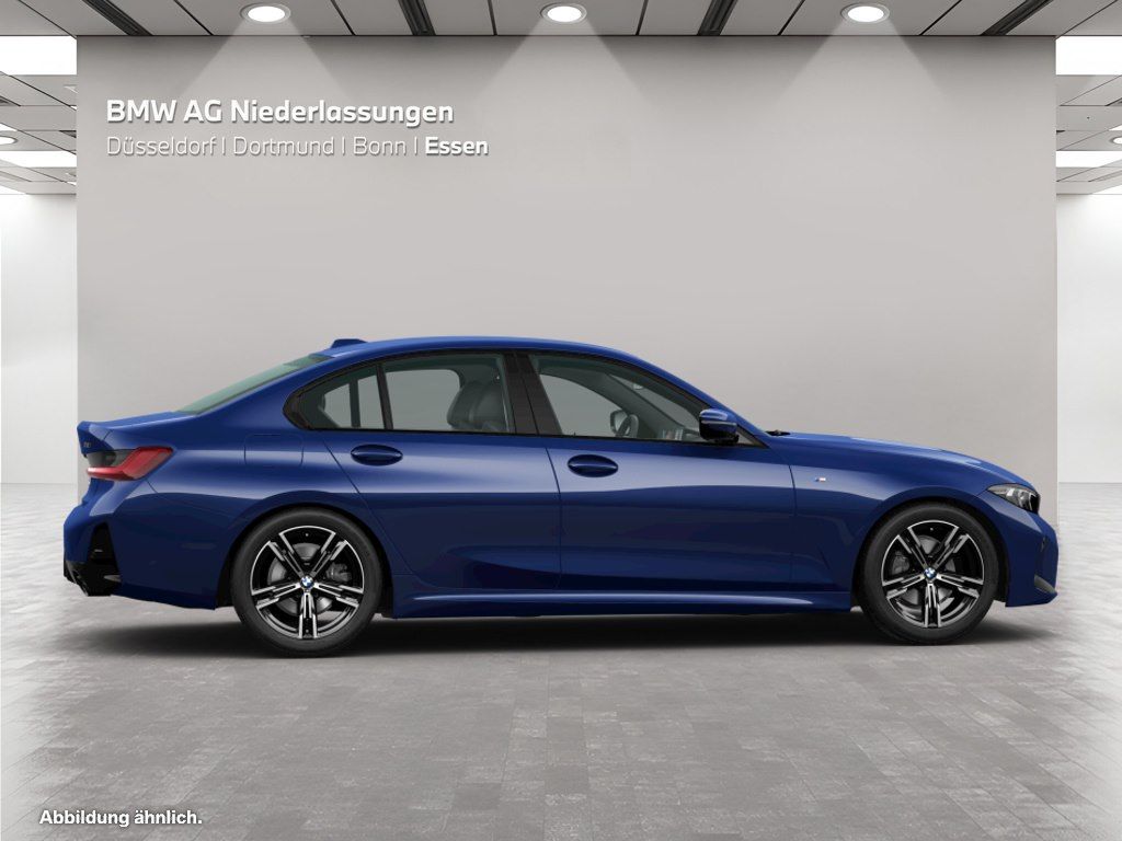 BMW 318 2023 г. Синий, пробег 36746 км