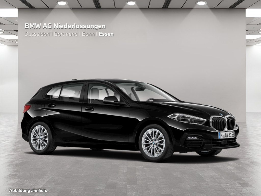 BMW 120 2023 г. Чёрный, пробег 30798 км