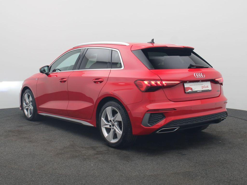 Audi A3 2022 г. Красный, пробег 49000 км