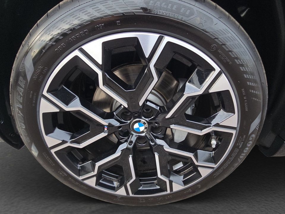 BMW X3 2026 г. Чёрный, пробег 21659 км