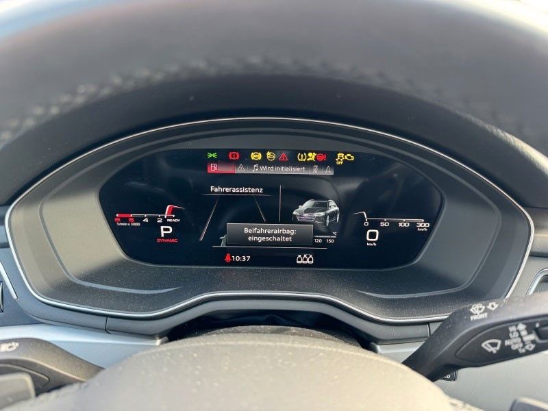 Audi A4 2025 г. Чёрный, пробег 17179 км