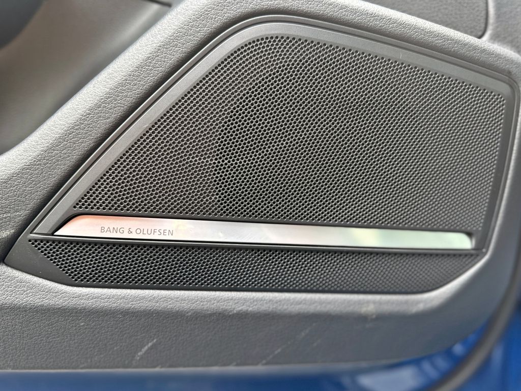 Audi RS6 2025 г. Синий, пробег 34590 км