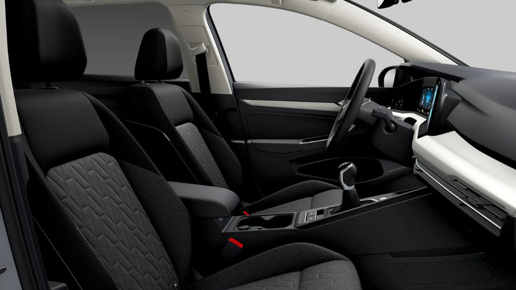 Volkswagen Golf 2023 г. Серый, пробег 38986 км