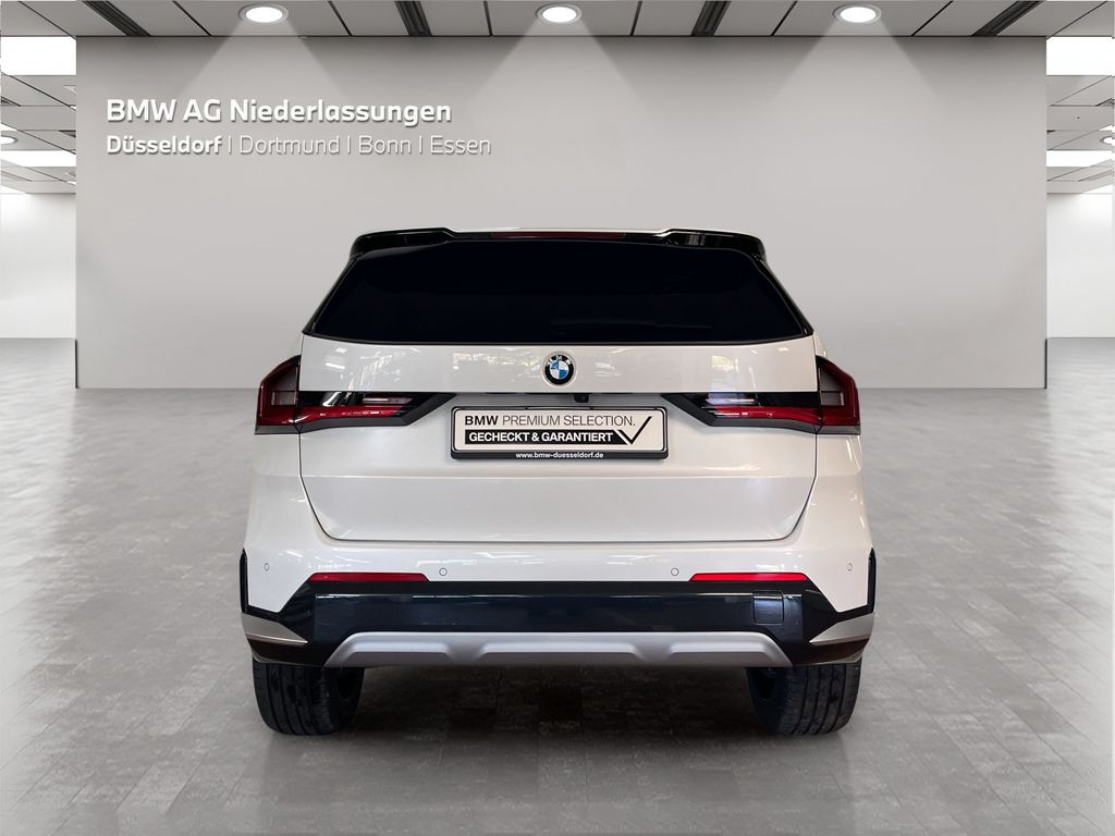 BMW X1 2023 г. Белый, пробег 46709 км