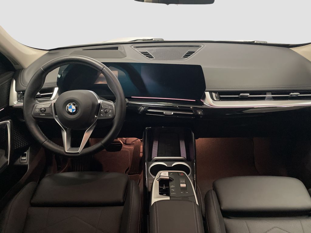 BMW X1 2023 г. Белый, пробег 46709 км