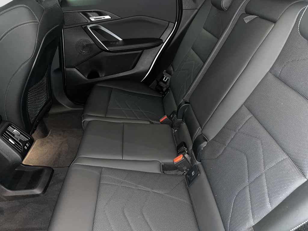 BMW X1 2023 г. Белый, пробег 46709 км