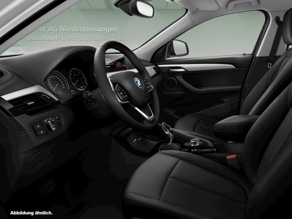 BMW X2 2023 г. Белый, пробег 55996 км