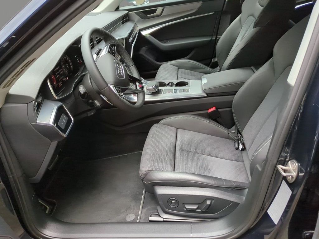 Audi S6 2023 г. Синий, пробег 26107 км