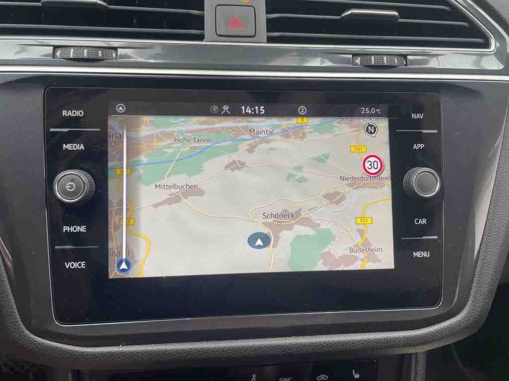 Volkswagen TIGUAN ALLSPACE 2025 г. Чёрный, пробег 44500 км