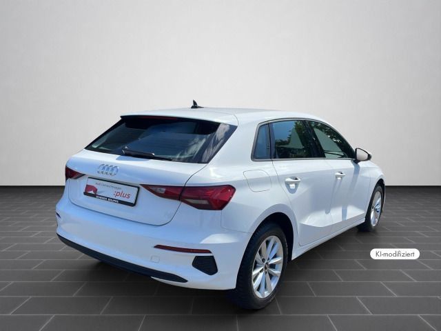 Audi A3 2023 г. Белый, пробег 41834 км