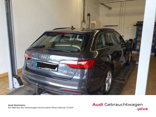 Audi A4 2023 г. Серый, пробег 43793 км