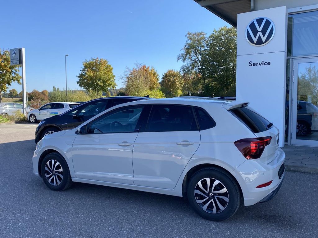 Volkswagen Polo 2023 г. Серый, пробег 36163 км