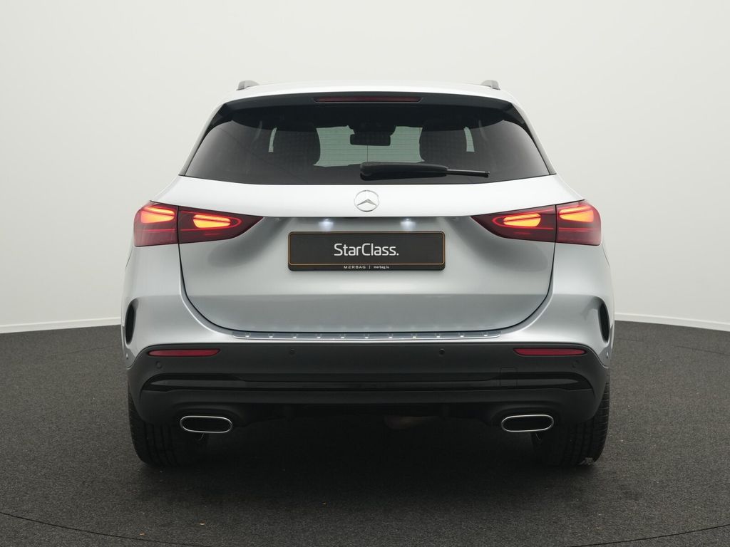 Mercedes-Benz GLA 180 2025 г. Серебристый, пробег 34757 км