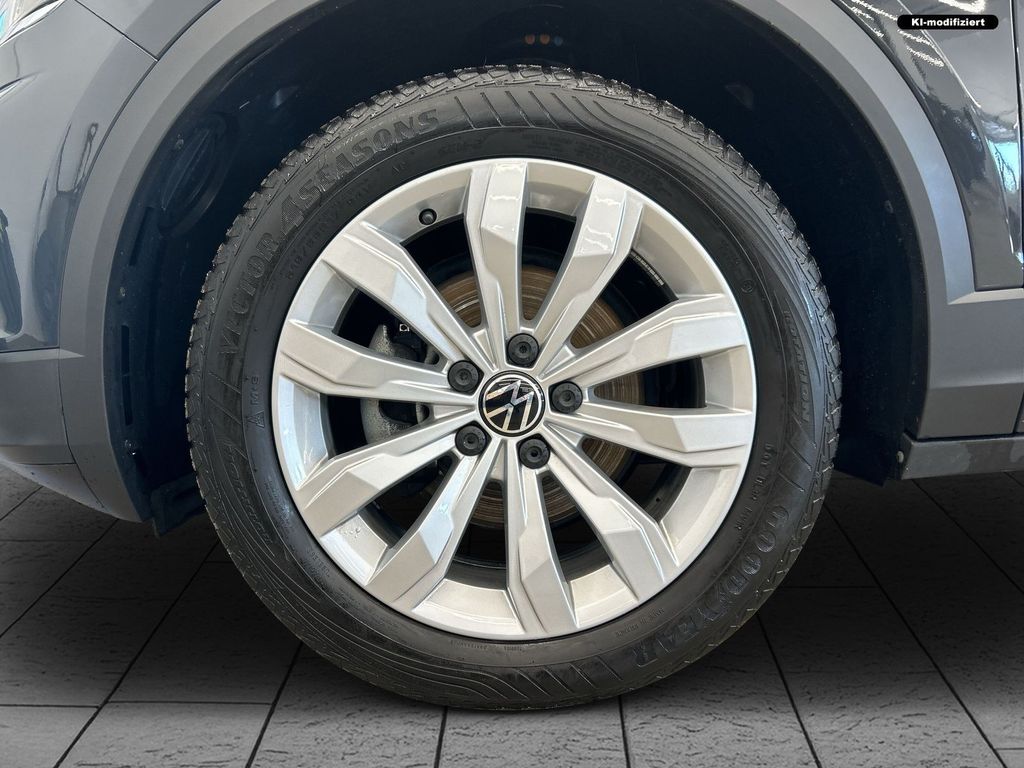 Volkswagen T-Roc 2022 г. Серый, пробег 55440 км