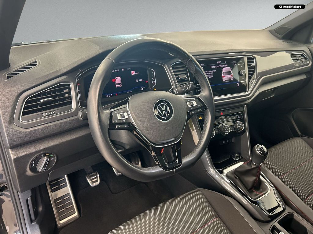 Volkswagen T-Roc 2022 г. Серый, пробег 55440 км